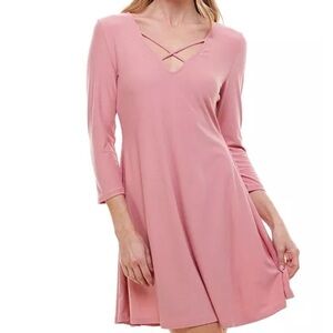 PLANET GOLD/ NWT/ JR/ Dusty Rose Dress / size M